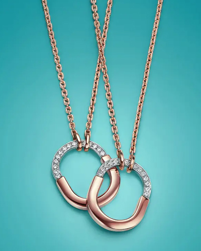 蒂芙尼于全球线上首发 全新Tiffany Lock系列双色金半铺镶钻石小号项链