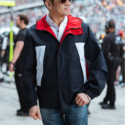 郭富城、于适、丁海寅、徐梦桃、王心迪、许昕和李铢衔James身着TOMMY HILFIGER亮相F1中国大奖赛